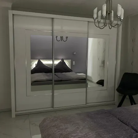 Moderne 2 Mit Vollausstattung Lägenhet Ketsch